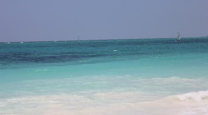 Die Urlauber und das Meer